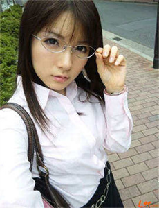 9位美女厕所撒尿11分-好声音第四季第一期